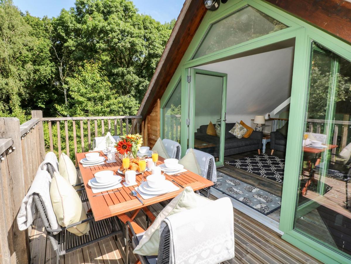 Villa Old Wood Coach House Lincoln Exterior foto